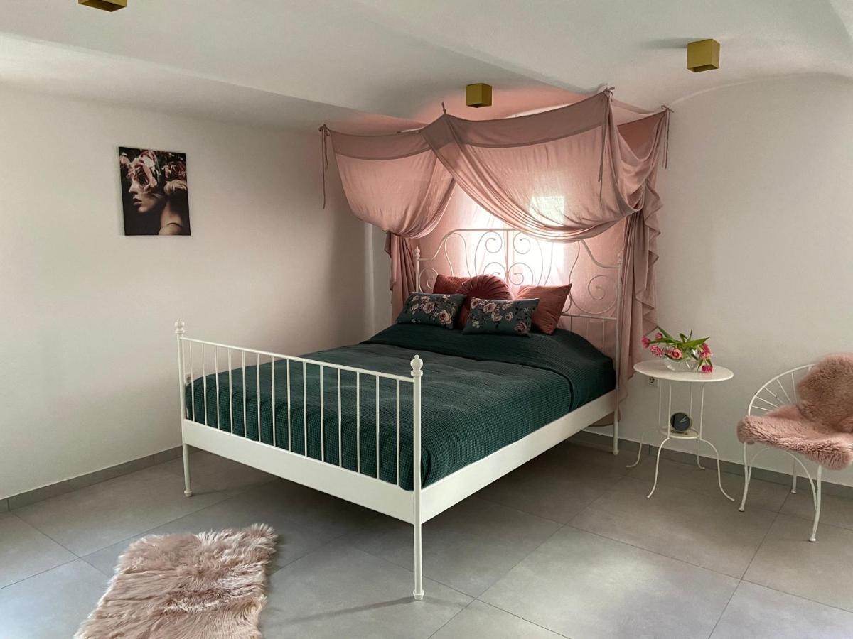 Luxus Ferienwohnung Mit Whirlpool Runkel Εξωτερικό φωτογραφία